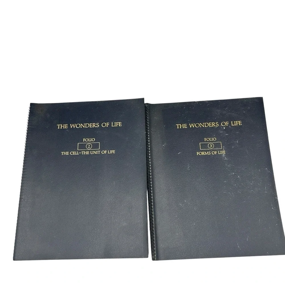 1964 VINTAGE THE WONDER OF LIFE FOLIO 12 BOOKS AND MEADE MICROSCOPE BOOK